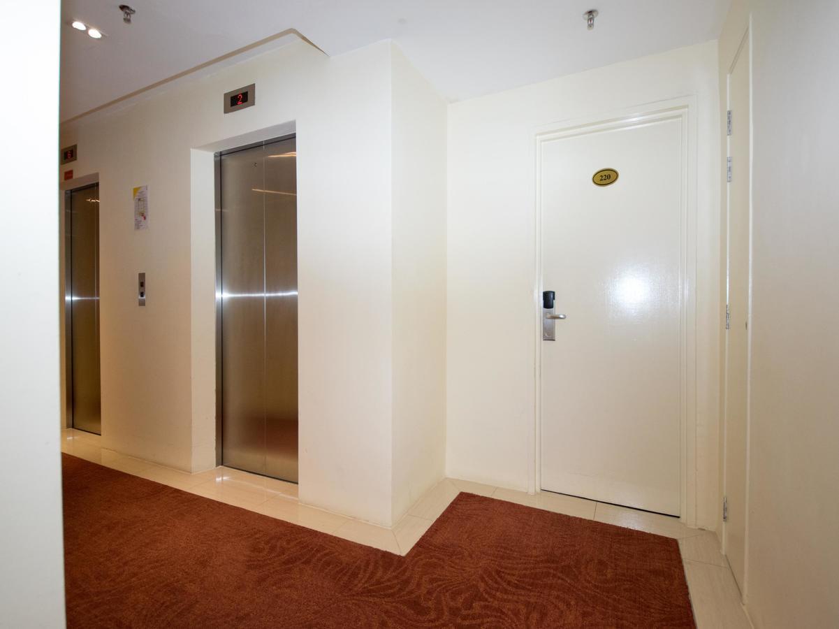 Oyo 114 Sandpiper Hotel Kuala Lumpur Kültér fotó