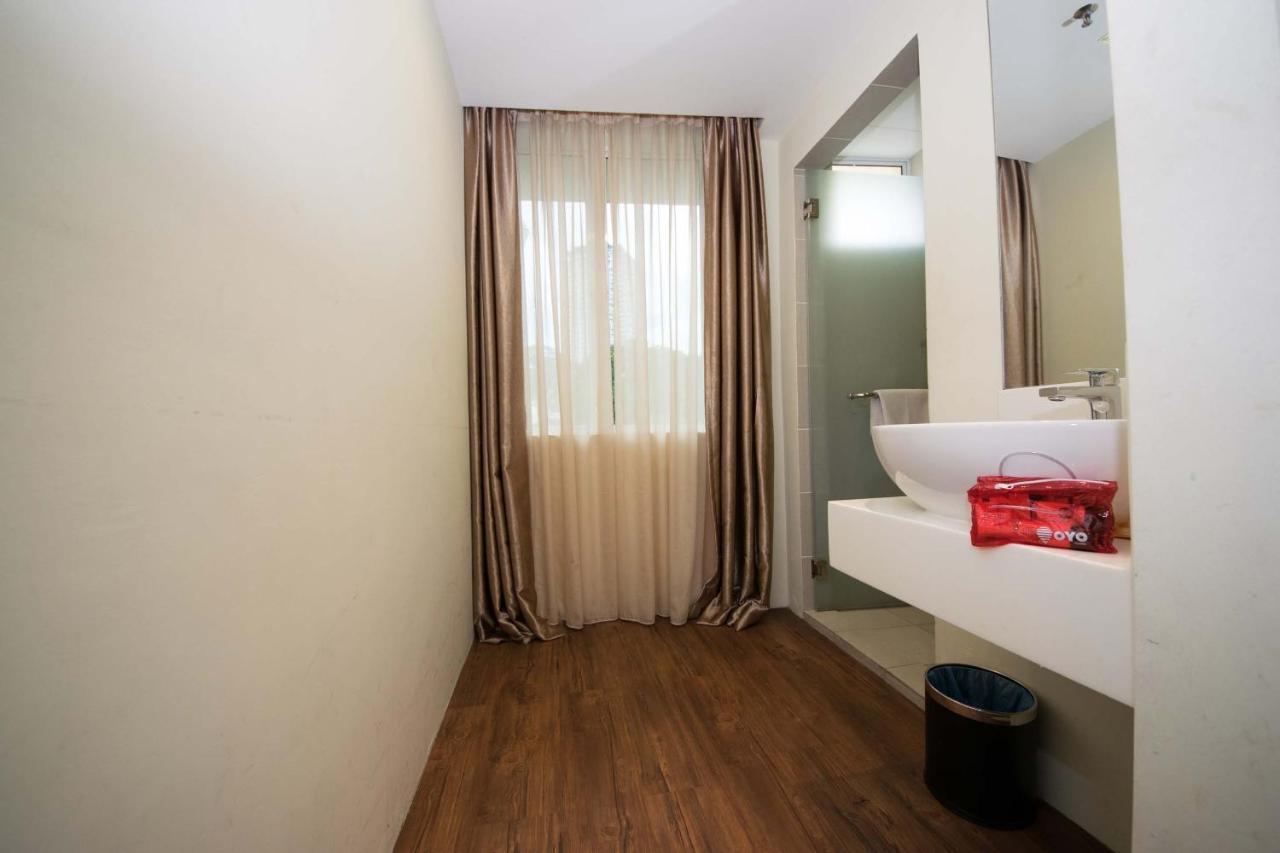 Oyo 114 Sandpiper Hotel Kuala Lumpur Kültér fotó